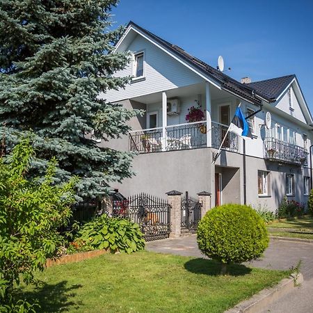 Papli 2 Accommodation Pärnu Esterno foto