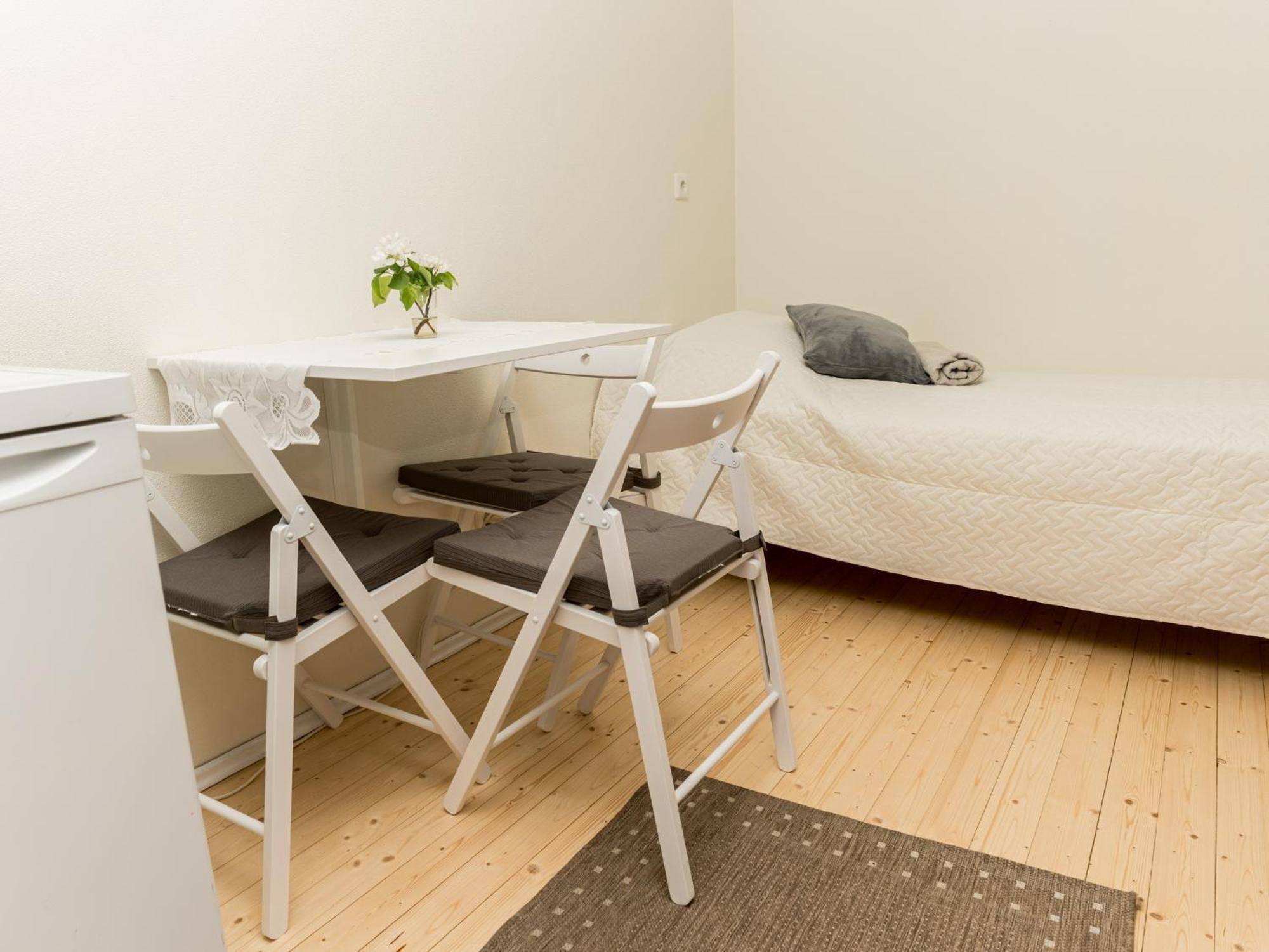 Papli 2 Accommodation Pärnu Esterno foto