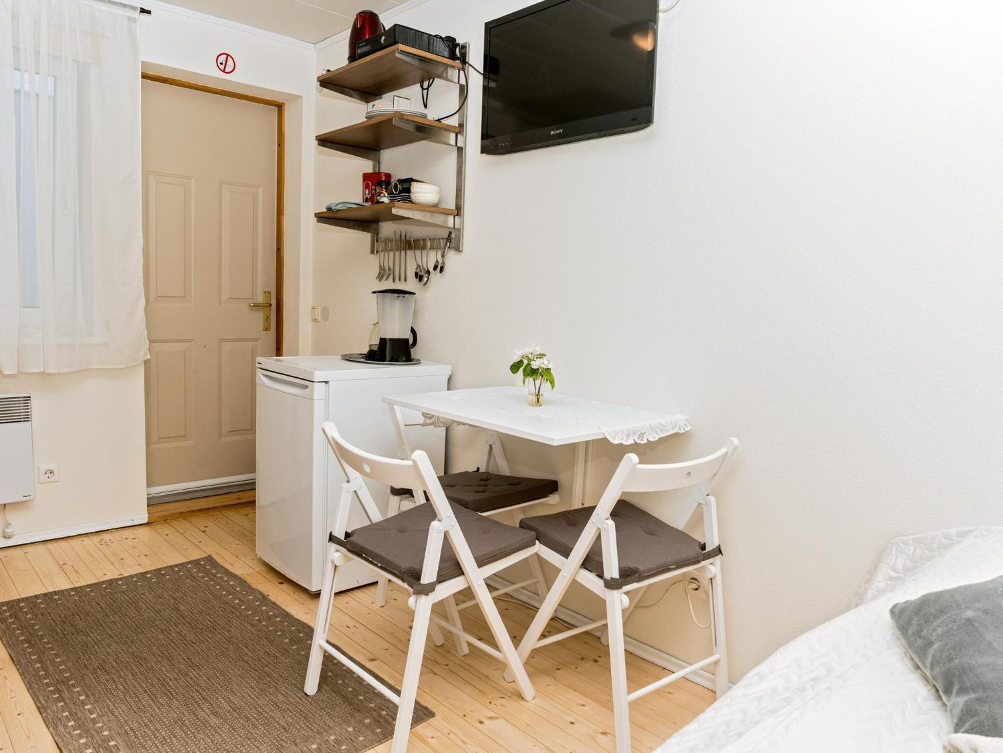 Papli 2 Accommodation Pärnu Esterno foto